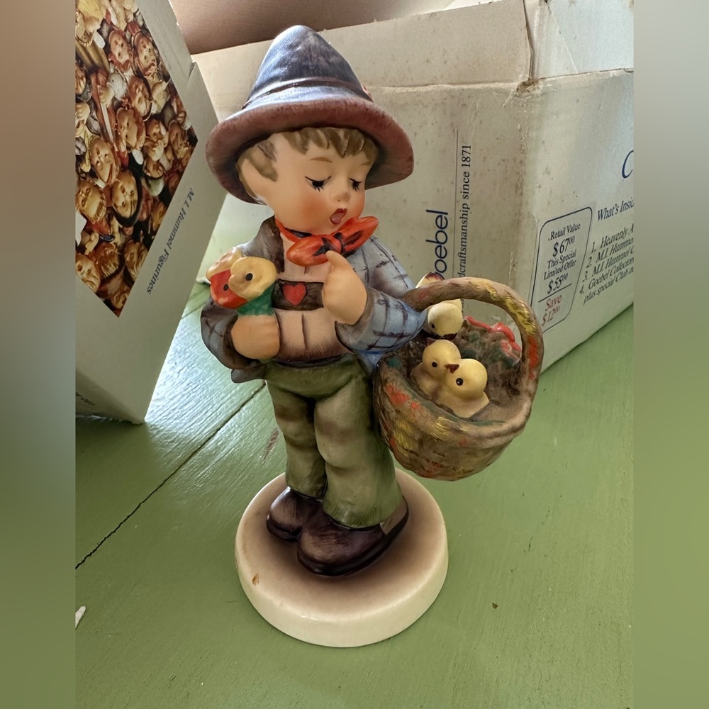 Hummel figurine Easter Greetings by Goebel W. Germany 80s with 1971 stamp